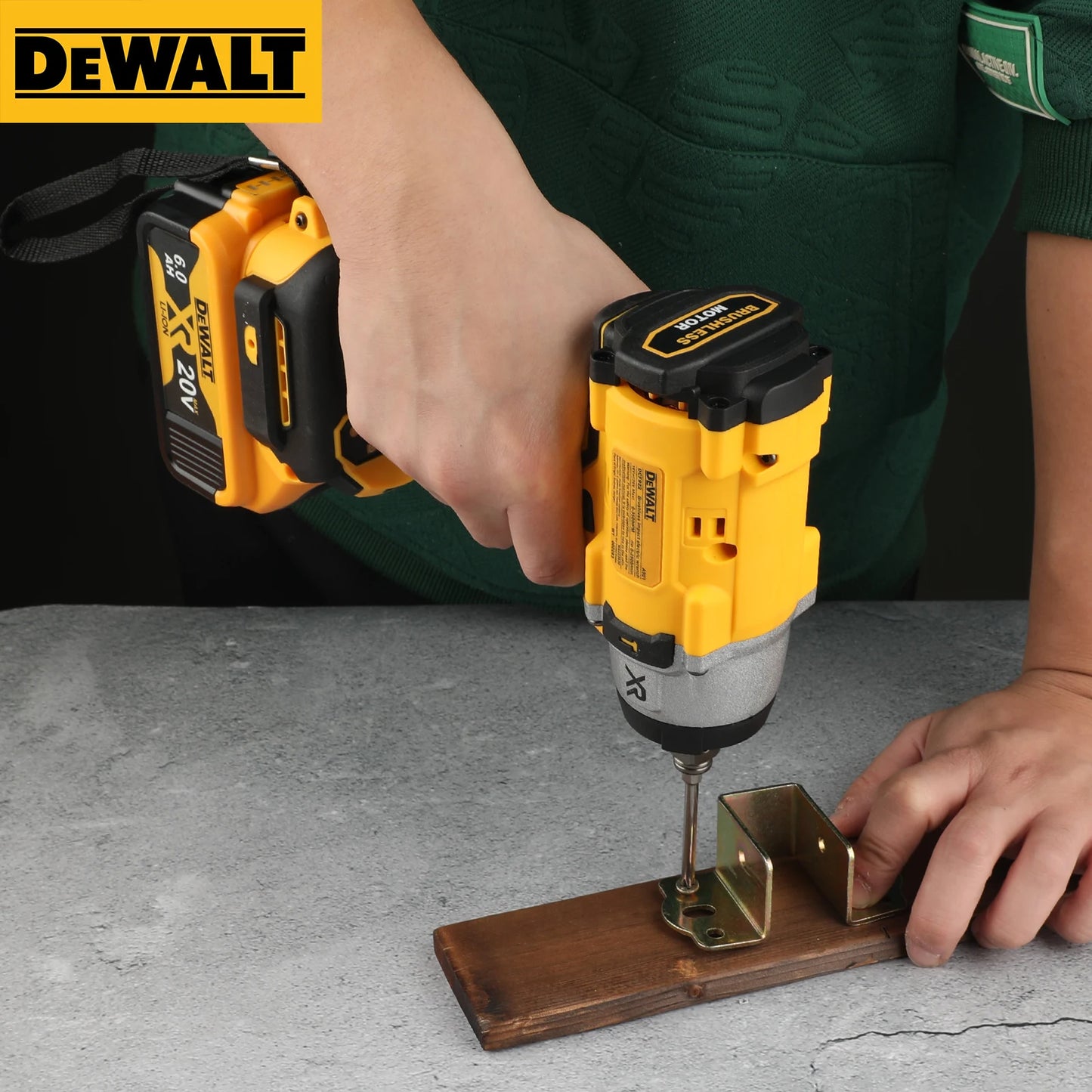 DEWALT DCF922 20V MAX 1/2" Brushless Impact Wrench, 205Nm 150ft-lbs 2500 RPM 3-Speed Compact Cordless Naked Tool