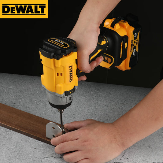 DEWALT DCF922 20V MAX 1/2" Brushless Impact Wrench, 205Nm 150ft-lbs 2500 RPM 3-Speed Compact Cordless Naked Tool