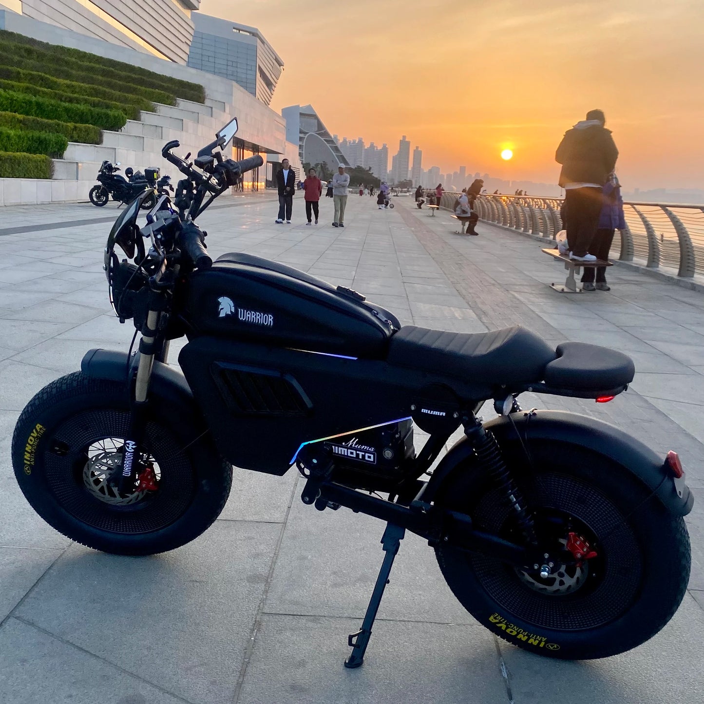 Retro black samurai knight 3000W Motor 60V45AH Long cruise lithium battery E-Bike 20 inch Off-road Fat Tyre Electric motorcycle
